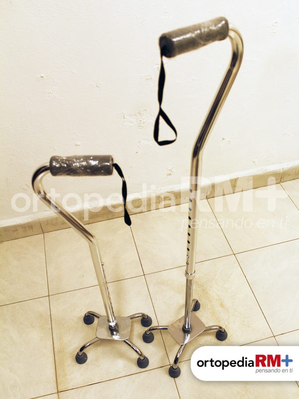 Bastón de Cuatro Apoyos con Cuello de Ganso Plata
