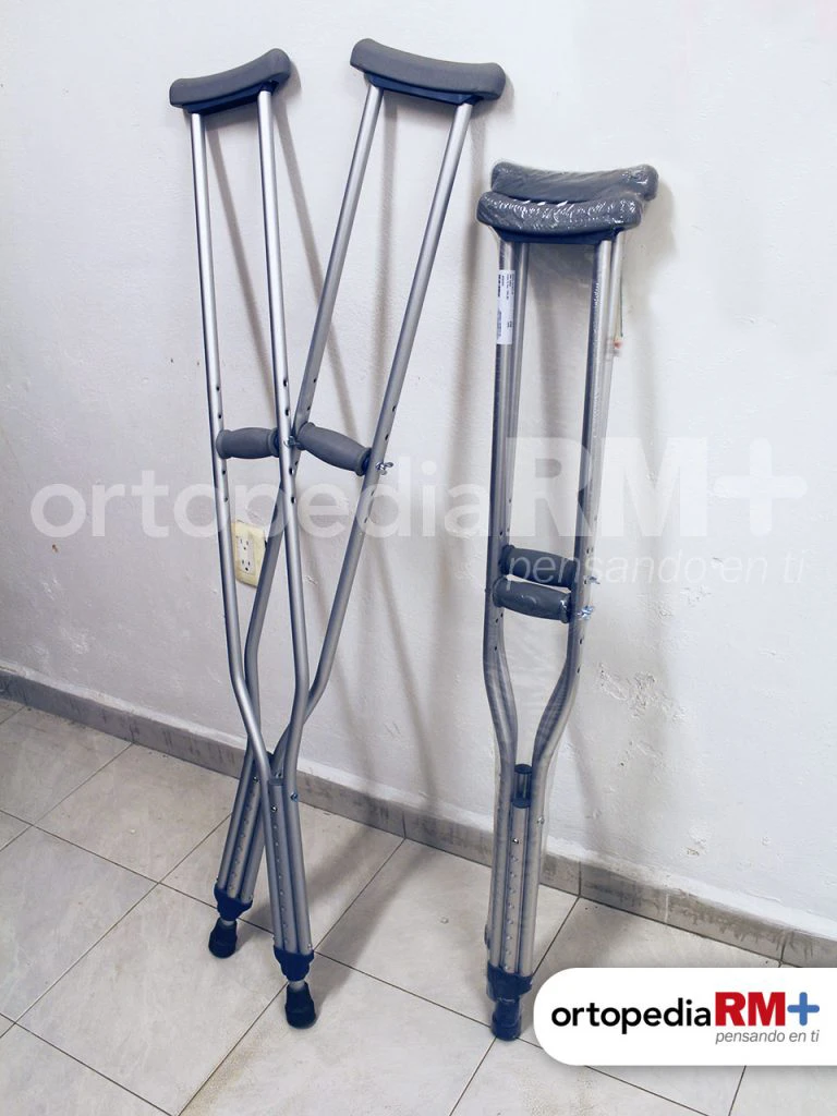 Par de muletas ortopédicas de aluminio con altura ajustable